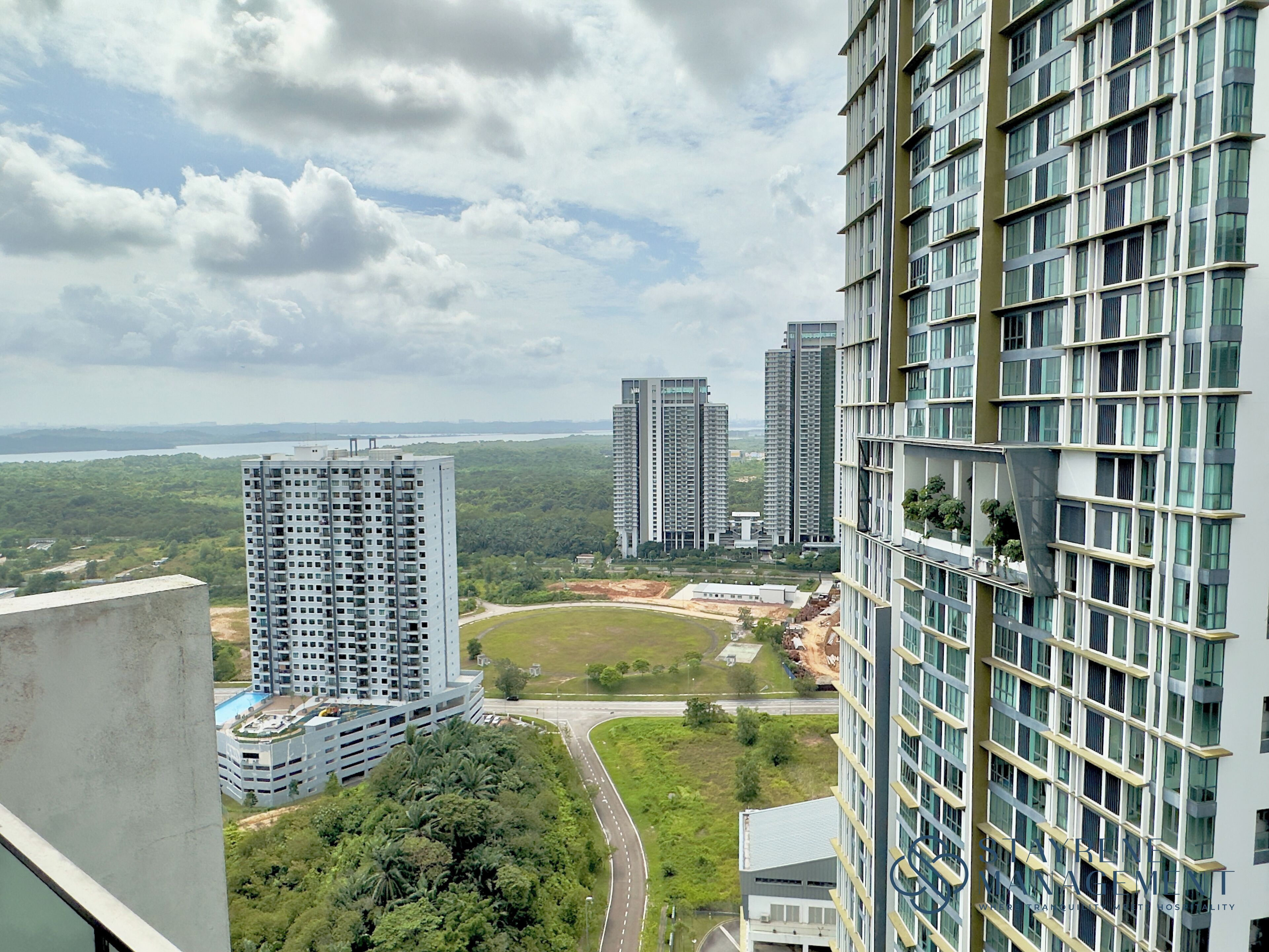 Comfort studio, 1 queensize bed met slaapbank | Balkon