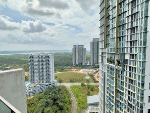 Comfort studio, 1 queensize bed met slaapbank | Balkon