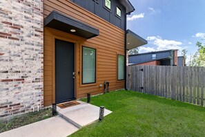 Exterior - Peaceful home near 59 N (New Caney)