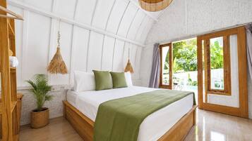 Standard Cabin, Pool View | Free cribs/infant beds, free WiFi, bed sheets