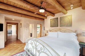 3 chambres, fer et planche à repasser, Wi-Fi gratuit, draps fournis