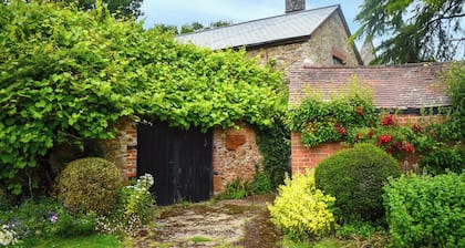 2 bedroom accommodation in Sidmouth