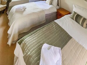 2 bedrooms, free WiFi