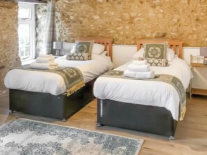 2 bedrooms, free WiFi