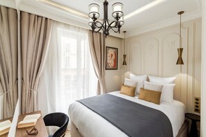 Apartamento, vista para a cidade | Roupas de cama antialérgicas, camas com colchões pillow-top