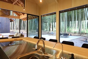 Luxury-Villa, Balkon, Gartenblick | Eigene Küche