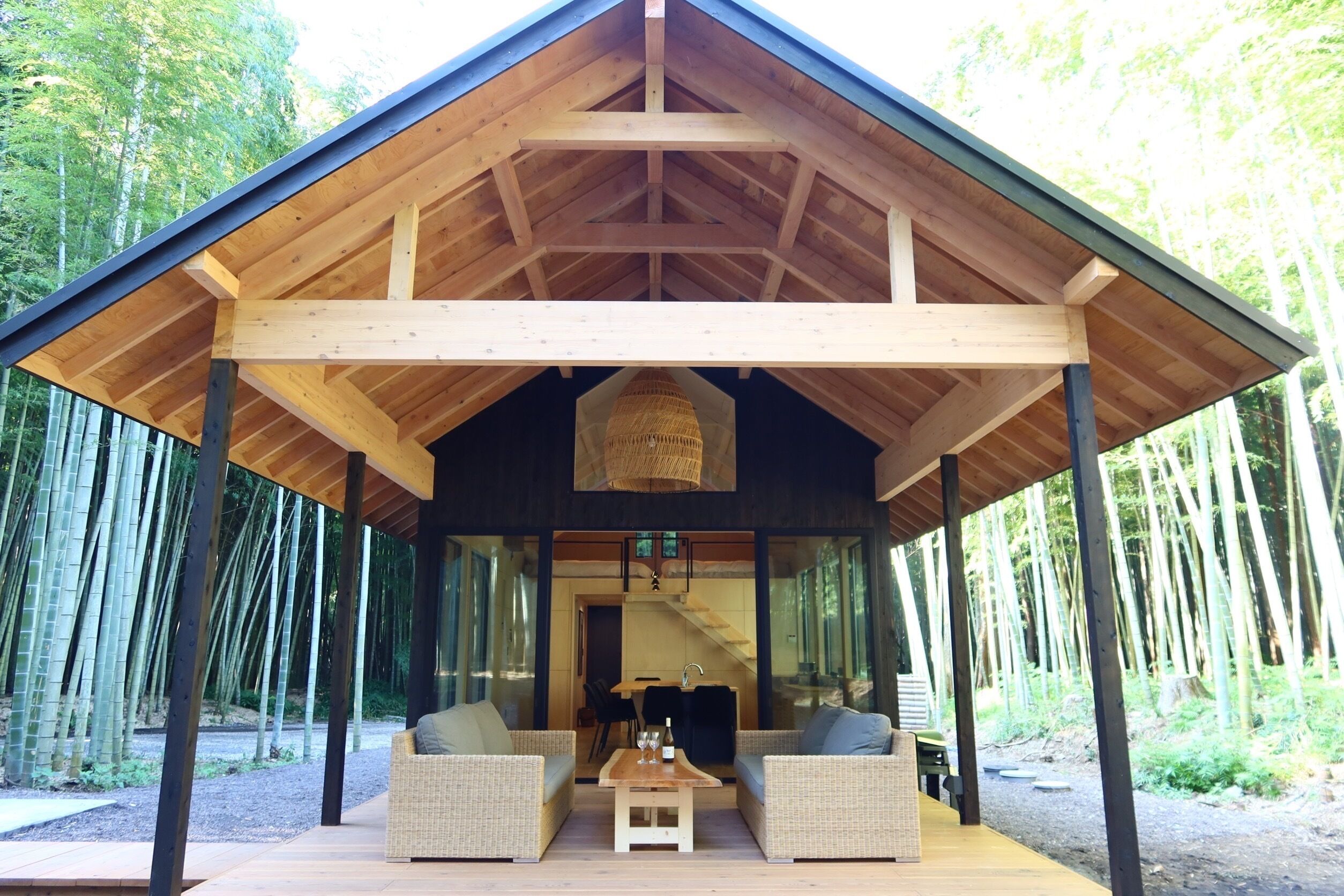 ラグジュアリー ヴィラ バルコニー ガーデンビュー | テラス / パティオ