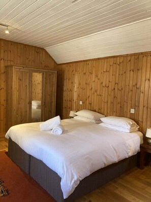 2 chambres, Wi-Fi, draps fournis