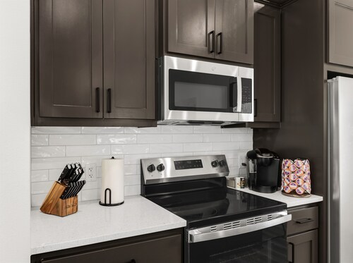 Ranger: New Home, 2mi-A&M/Walk-Legends Event Ctr