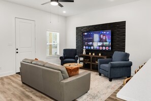 تلفزيون ذكي