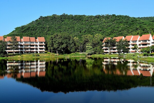 Front of property - Panorama Golf And Country Club (Sikhio)