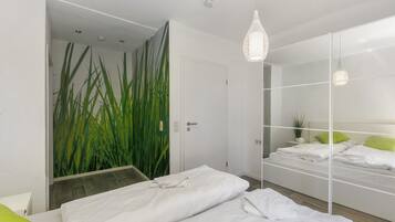 1 bedroom, WiFi, bed sheets, wheelchair access