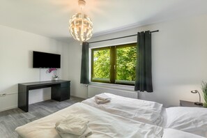 1 bedroom, WiFi, bed sheets, wheelchair access