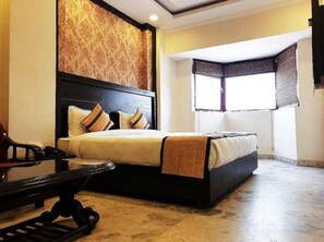 Deluxe Double Room | Desk, free WiFi