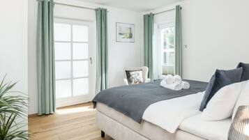 1 dormitori i roba de llit