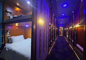 Dormitorio compartido básico, dormitorio mixto, no fumadores, Aire acondicionado | Wifi gratis