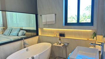 Pool Villa 06 | Bathroom | Shower, free toiletries, hair dryer, bathrobes