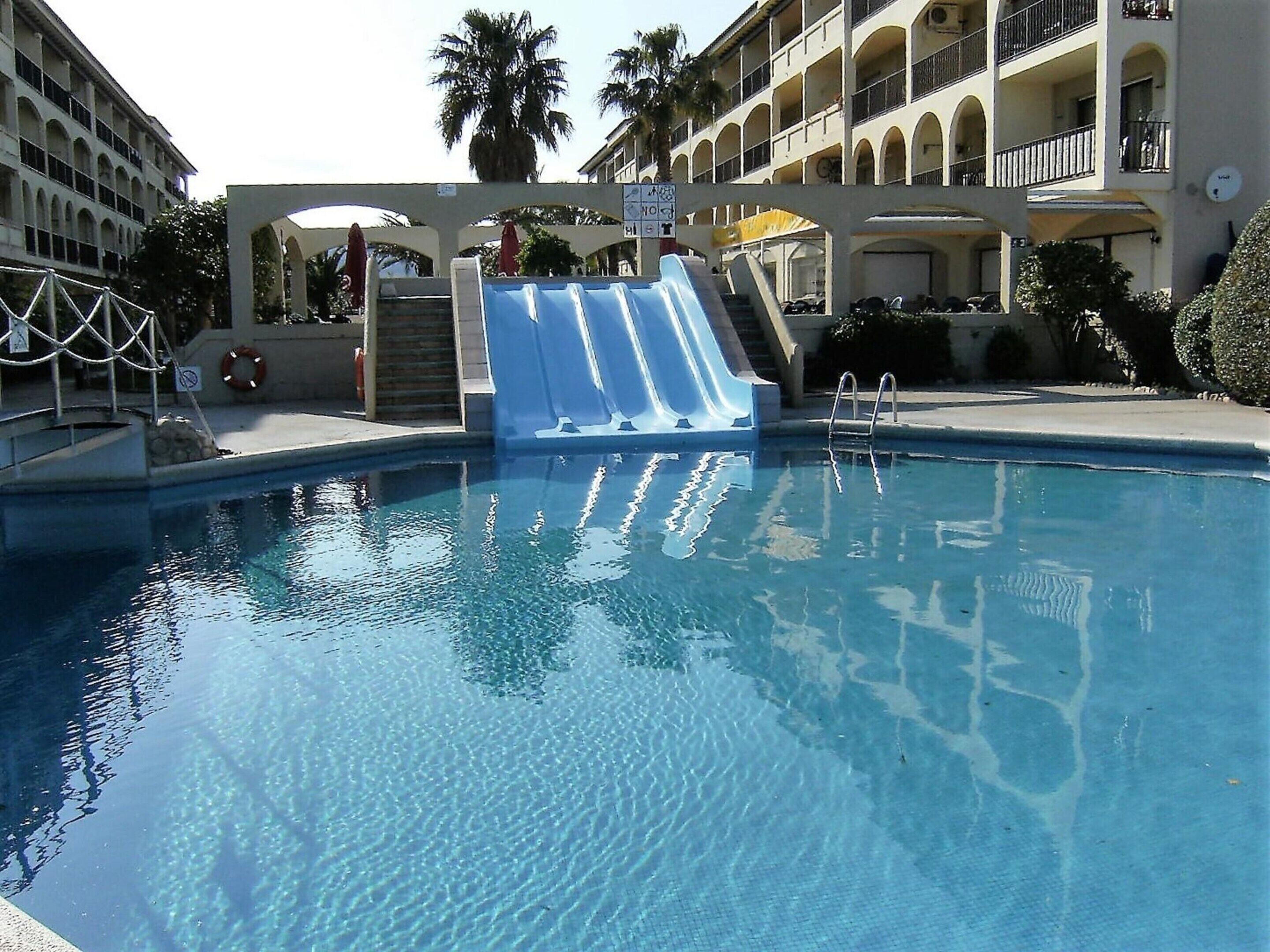 Apartamento | Piscina | Piscina externa