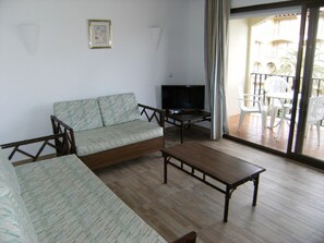 Apartment | Living room