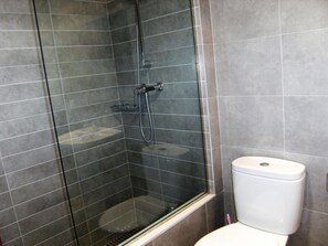 Apartment | Badezimmer