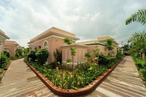 Exterior - Dolce Vita - Luxury Vacation Villas (Pushkar)