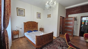 Classic Double Room | Desk, laptop workspace, blackout drapes, iron/ironing board