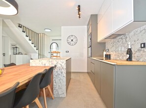 Villa | Private kitchen | Fridge, microwave, oven, stovetop - Refined and Inviting Villa in Kanfanar - Four Bedroom Villa With Pool (Kanfanar)