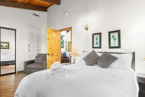 5 Schlafzimmer, Bügeleisen/Bügelbrett, kostenloses WLAN, Bettwäsche