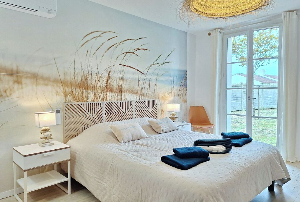 Een strijkplank/strijkijzer, gratis wifi