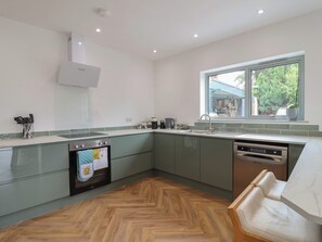 Geschirrspüler, Kochgeschirr/Geschirr/Besteck