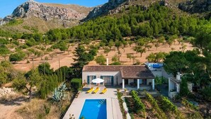 Exterior - Villa in Son Servera with Private Pool & BBQ (Llevant, Colònia de Sant Pere)