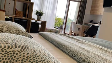 Comfort Studio, Garden View