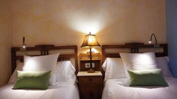 Strygejern/strygebræt, Wi-Fi, sengetøj