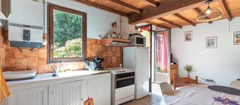 Holiday Home 'Anje' with Mountain View, Private Terrace and Wi-Fi