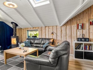 TV, fireplace - "Kai" - 400m from the sea by Interhome (Sydals)