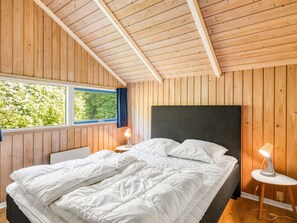 4 bedrooms, Internet