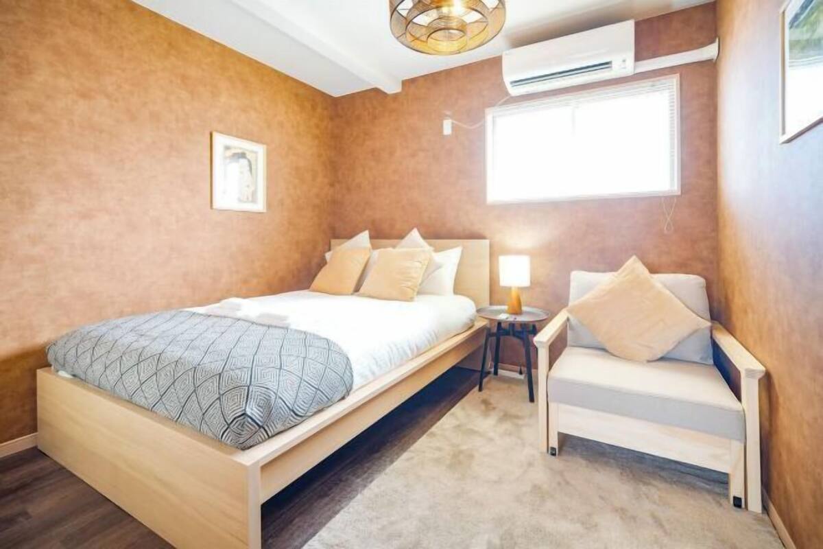 Blackout curtains, bed sheets