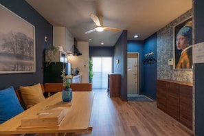 Comfort Apartment, Non Smoking | Blackout drapes, bed sheets