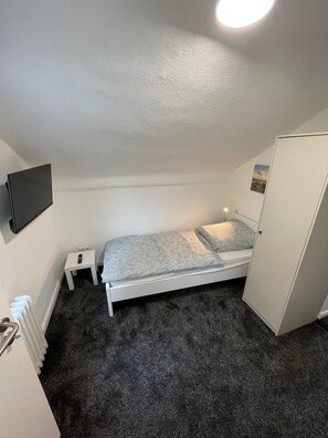 Nicht klassifiziertes Bild, 4 von 10, Schaltfläche