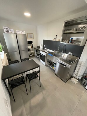 Nicht klassifiziertes Bild, 2 von 10, Schaltfläche