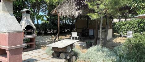 BBQ/picnic area