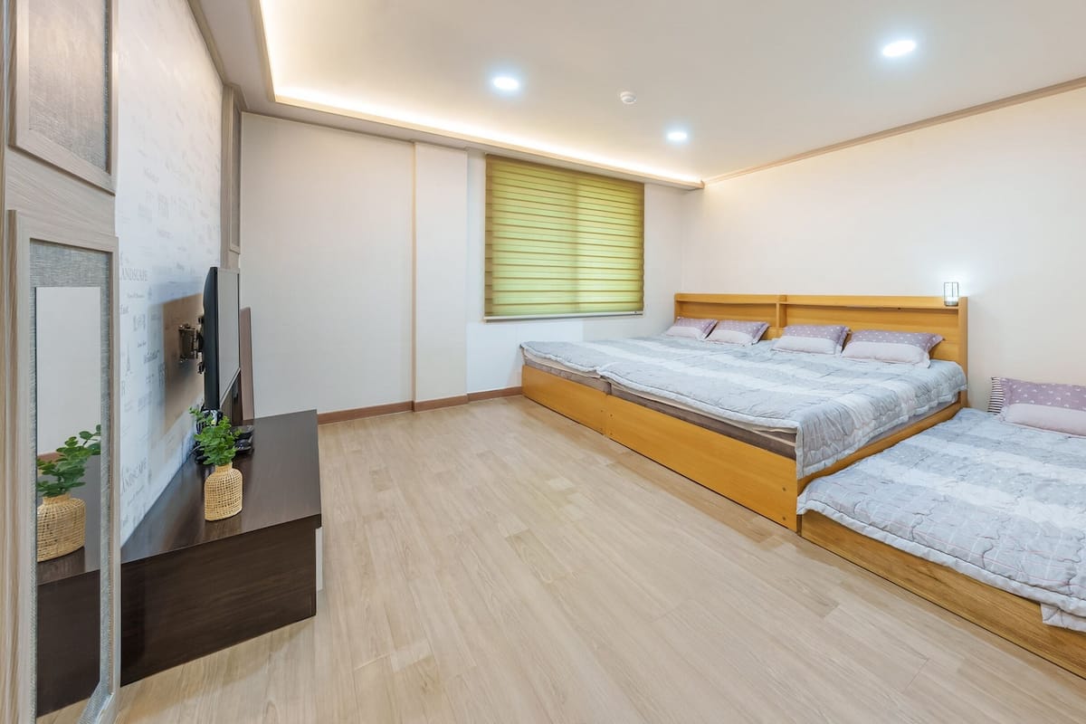 Basic-værelse - 1 soveværelse (Room 505 (BBQ / Netflix)) | 1 soveværelse, gratis Wi-Fi