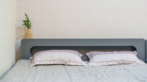 Basic Room, 1 Bedroom (Room 503 (BBQ / Netflix)) | 1 bedroom, free WiFi
