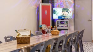 Chambre, 2 chambres (Room 208 (BBQ / Netflix))