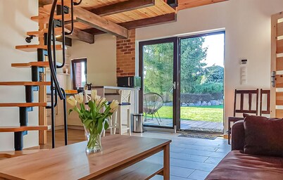 Stunning home in Cieciorka