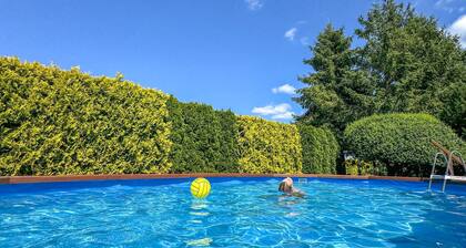 Stunning home in Cieciorka