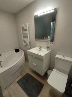Towels, soap, toilet paper