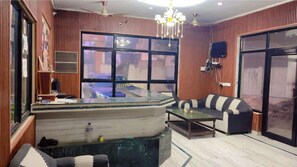 Reception - Hotel Murliwala Gopala (Govardhan)