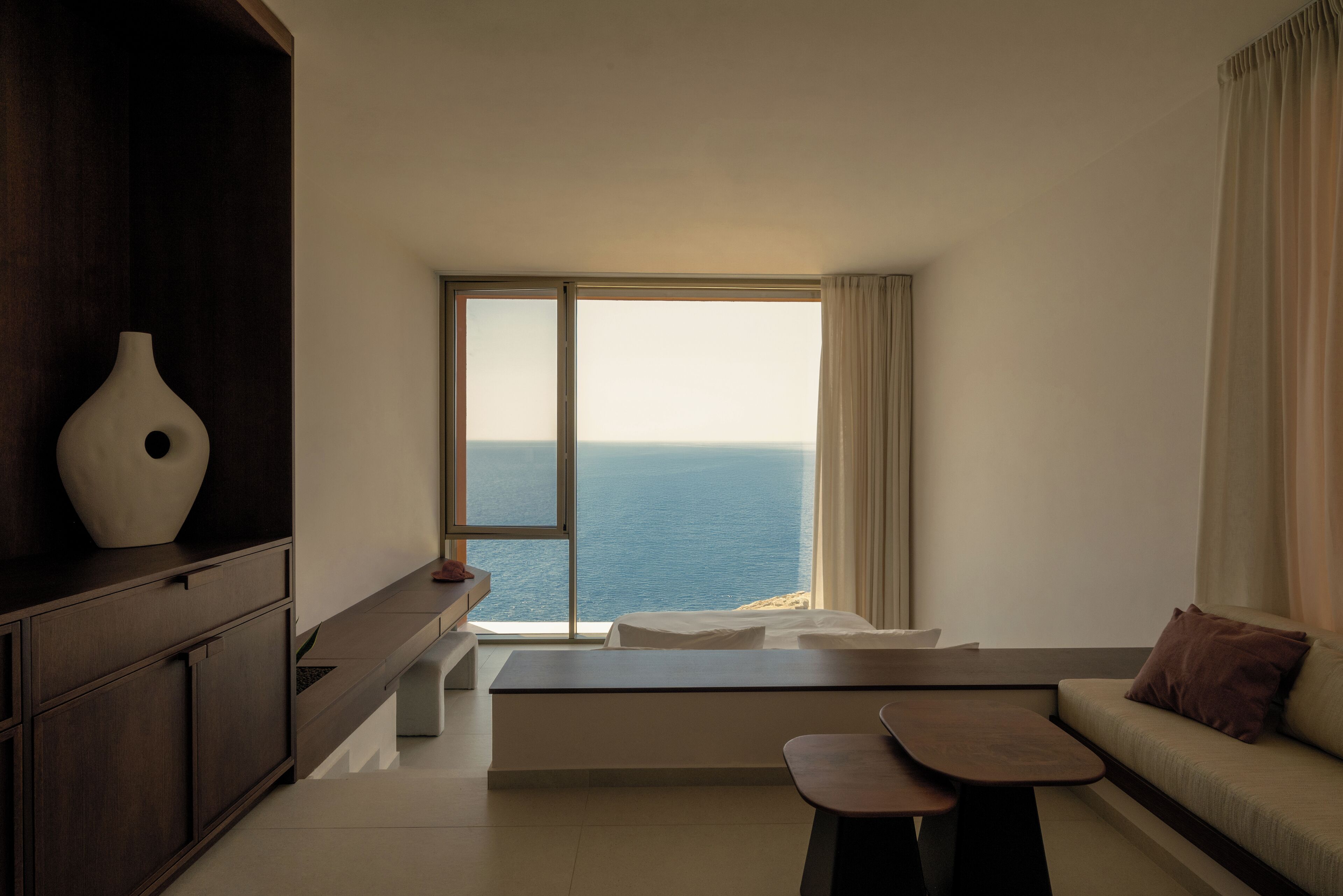 Egyptian cotton sheets, premium bedding, memory-foam beds, in-room safe