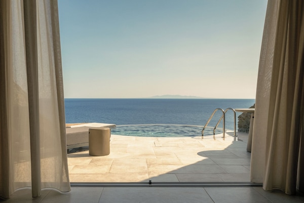 Someday Somewhere | Piscina particular